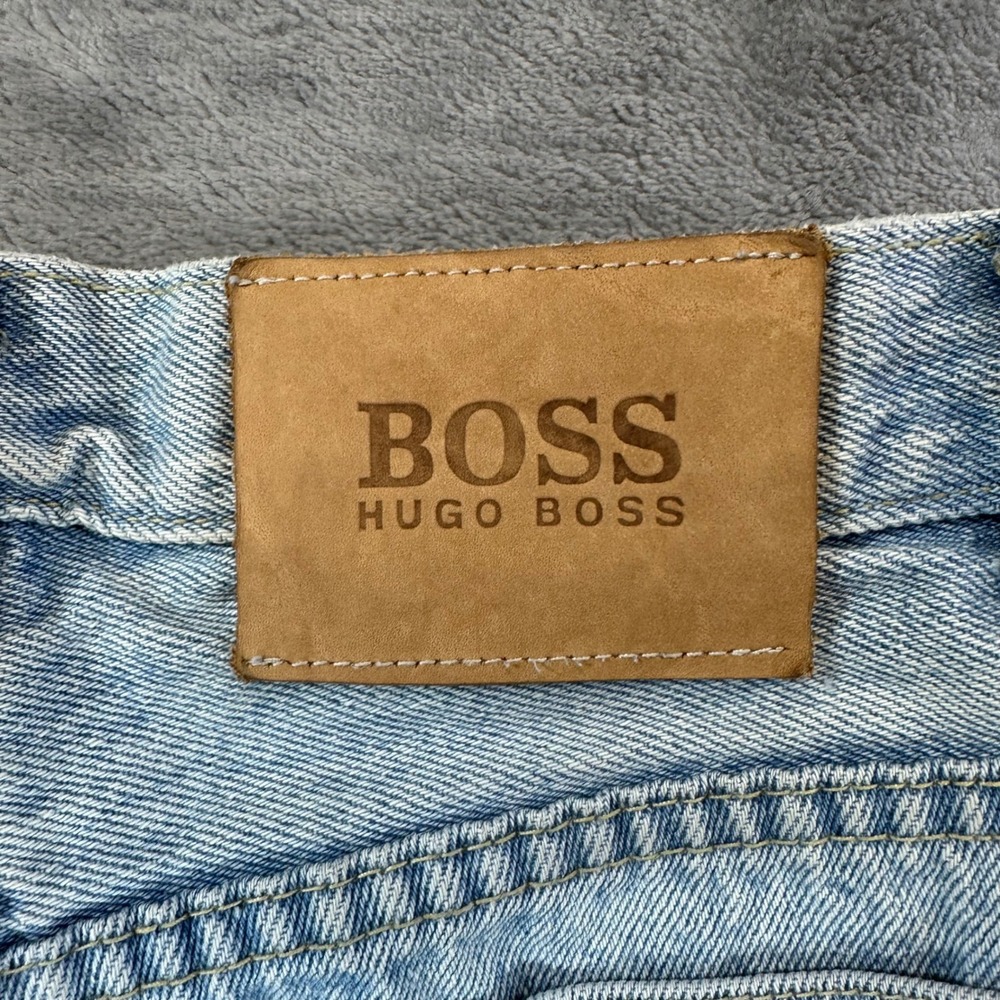 Vintage Hugo Boss High Waisted Straight Leg Jeans Women's Size 27 Light Blue - Picture 3 of 7